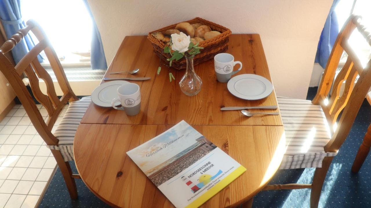 Ferienwohnung " Lee " Neuharlingersiel Buitenkant foto