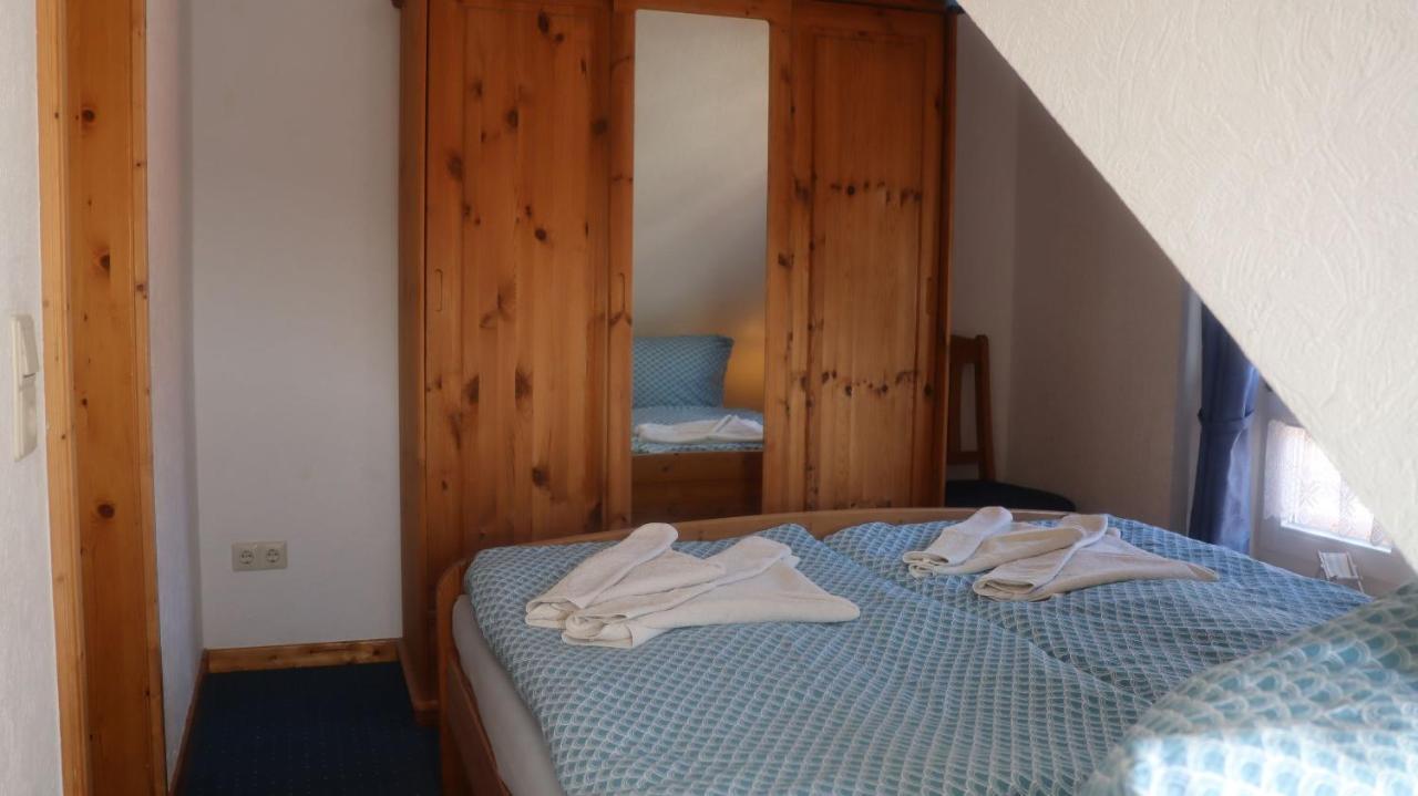 Ferienwohnung " Lee " Neuharlingersiel Buitenkant foto