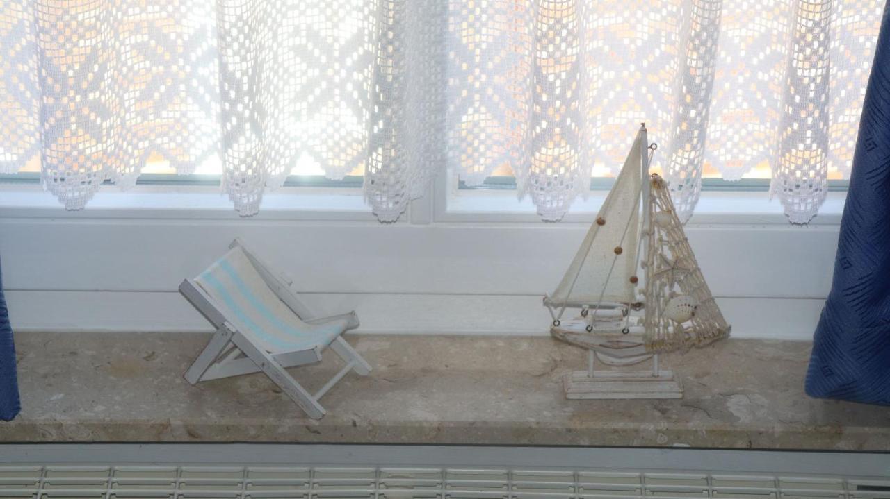 Ferienwohnung " Lee " Neuharlingersiel Buitenkant foto